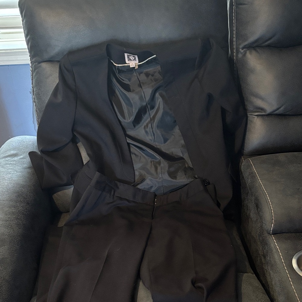 Anne Klein Black Women's Pantsuit